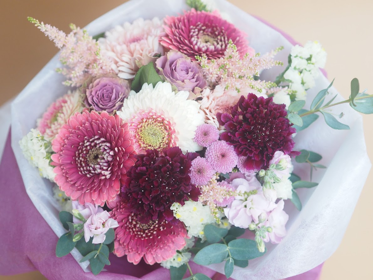 花束ギフト フローリスト カノシェ おしゃれで人気の花束をプレゼント全国宅配 花束ギフト 誕生日 花束ギフト お悔み